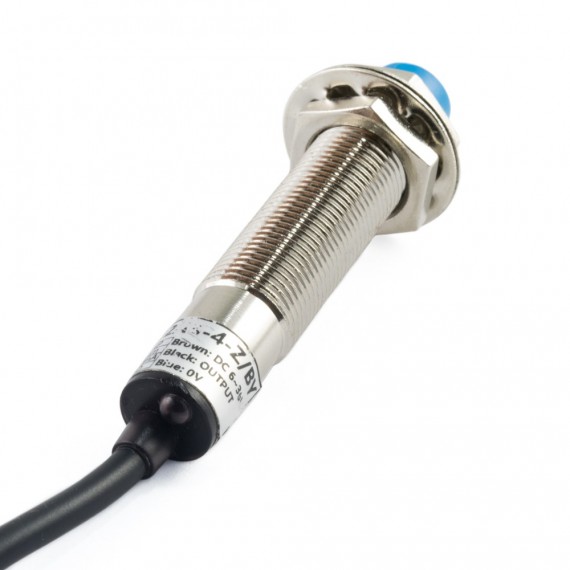 Sensor de Proximidad Inductivo LJ12A3-4-Z/BY (PNP)