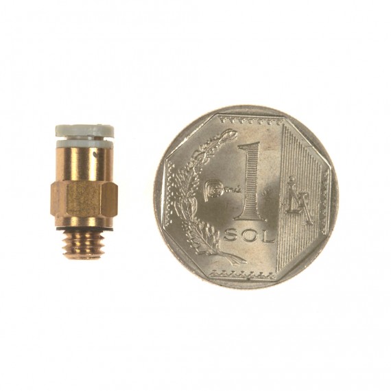 Conector neumático PC4-M6 tubo D4mm